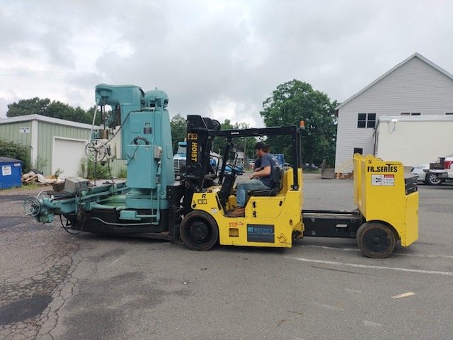 Heavy duty hoist equipment