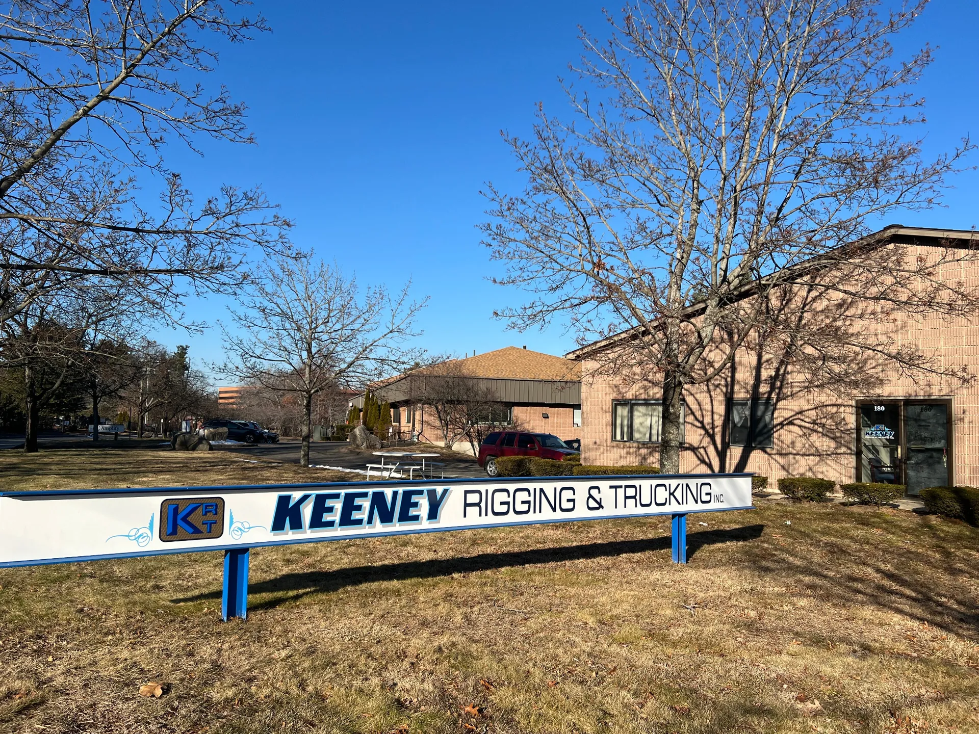 Keeney Rigging professional rigging and millwright equipment